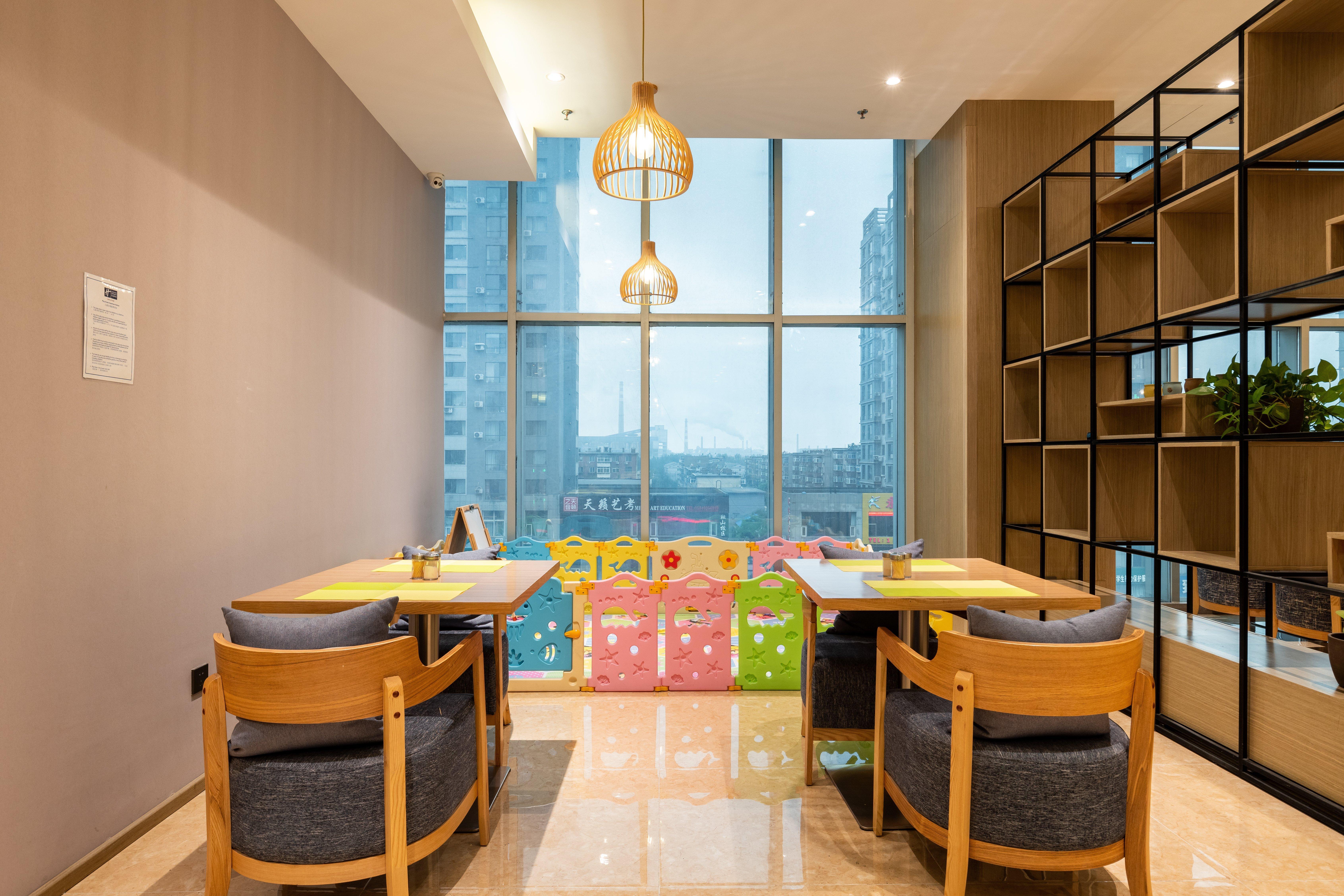 Holiday Inn Express Anshan Downtown By Ihg Екстериор снимка