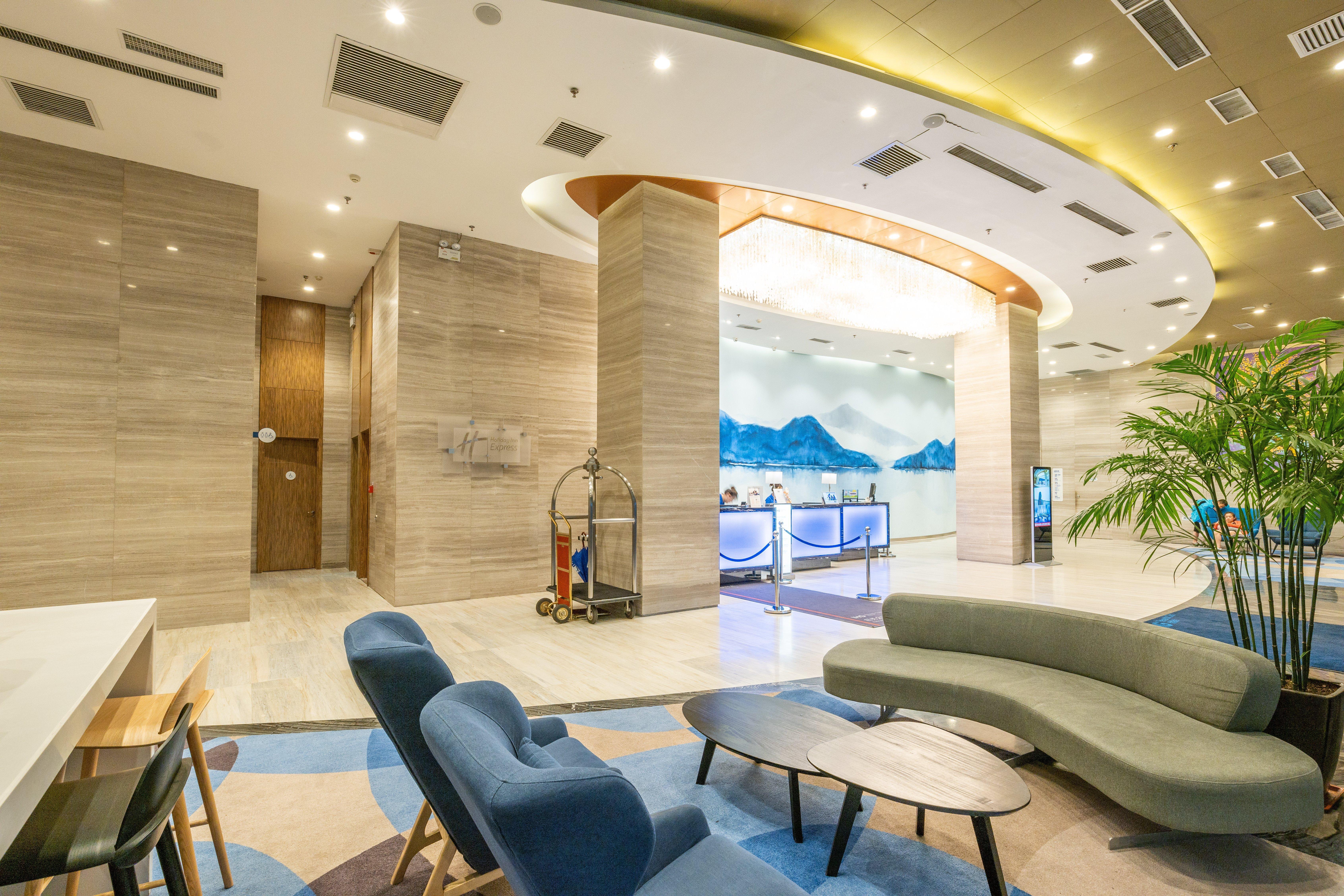 Holiday Inn Express Anshan Downtown By Ihg Екстериор снимка